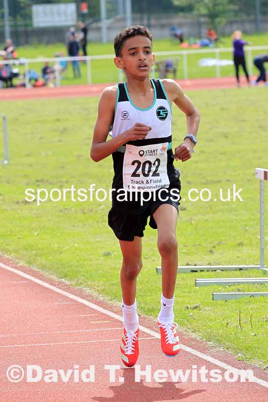 Boys Under-15s 3000 metres, 2023 North Eastern Track and Field Champs., Middlesbrough Sports Village, Middlesbrough. Photo: David T. Hewitson/Sports for All Pics